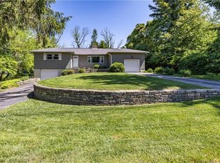 9 Dupont Ln, Norwich, CT 06360