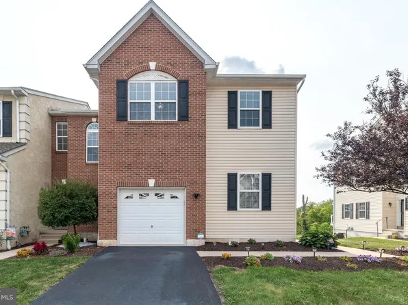 85 Green View Dr, Pottstown, PA 19464