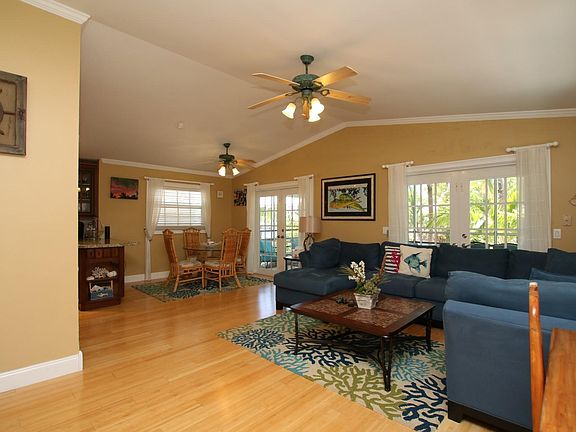 5th image of 111 Tequesta St