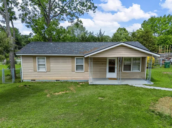 112 Allison St, Cowpens, SC 29330