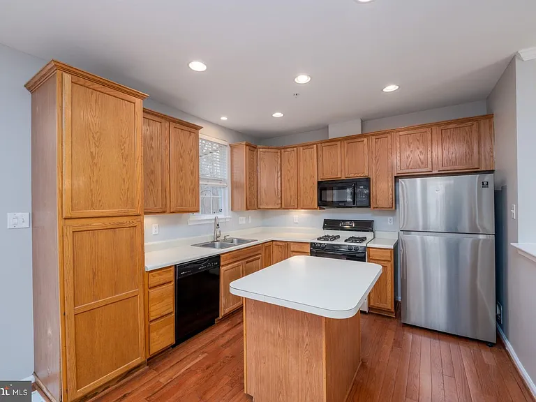 20821 Shamrock Glen Cir #804 — Photo 19
