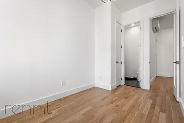 Rented by Rennit Inc.