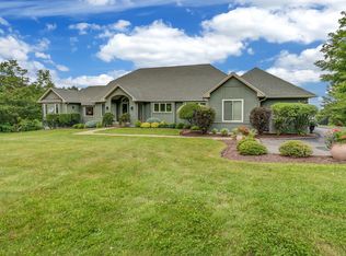 4700 Amerman Rd, Skaneateles, NY 13152