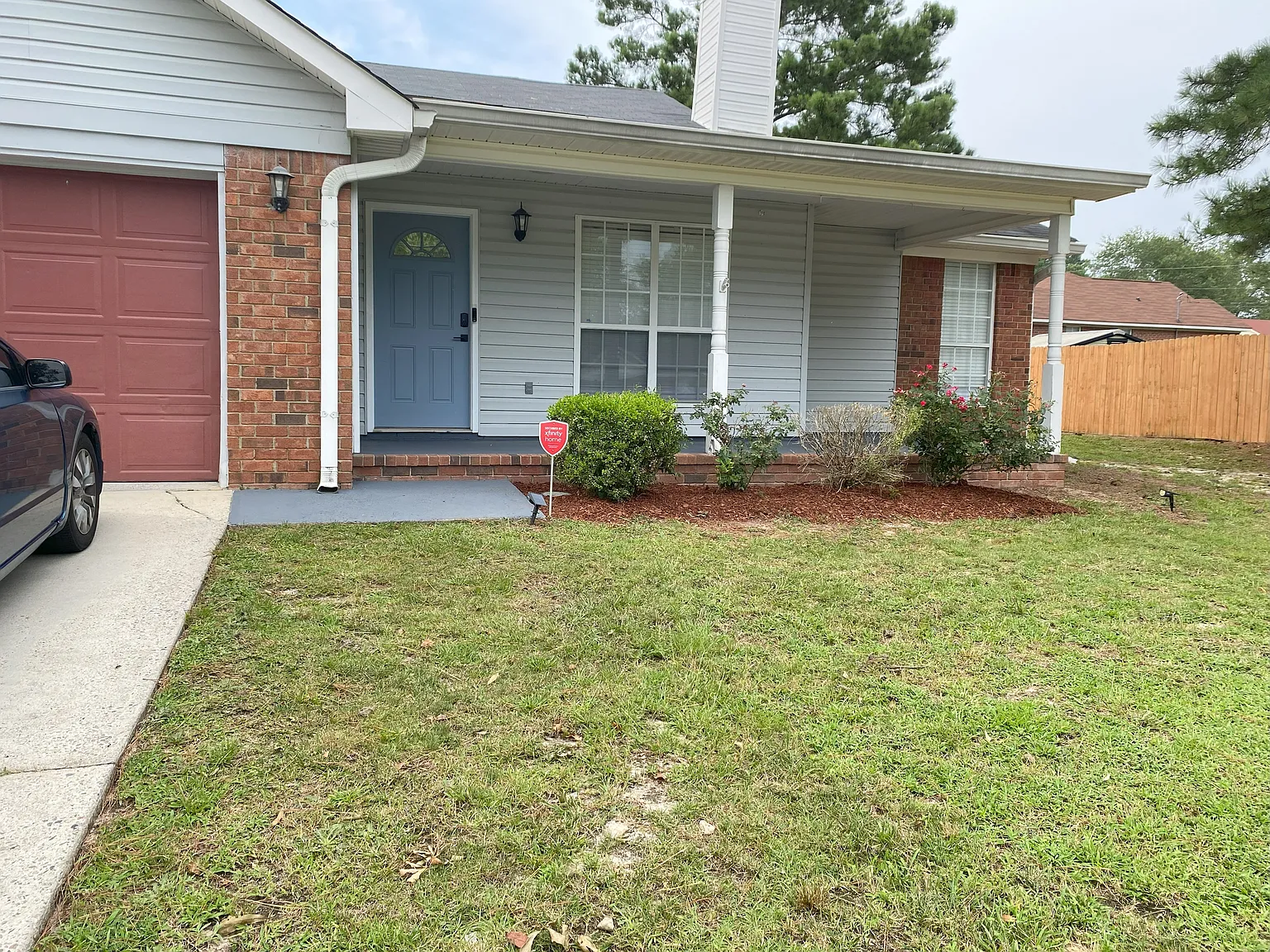 3 bed, 1458 sqft, $2,200 — Photo 2