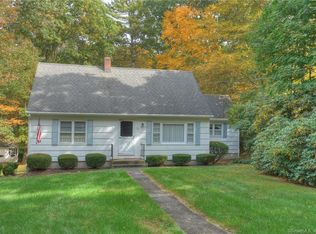 190 Ann Ave, Groton, CT 06355