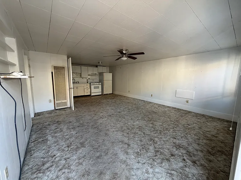 222 Elder Ave — Photo 31