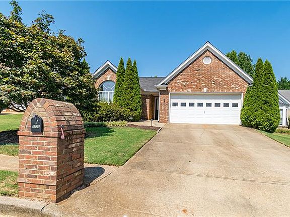 3rd image of 2735 Sterling Creek Point