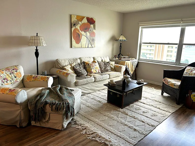Linving room