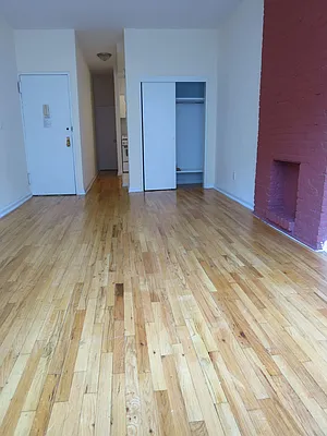 Rented by City & Suburban | media 10