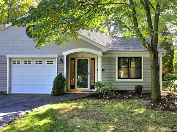 3 Red Cedar Road #3, Orange, CT 06477