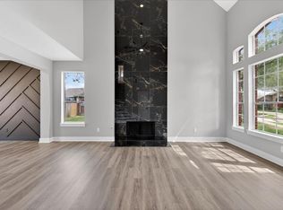 14615 Hollow Ash Ct, Houston, TX 77015