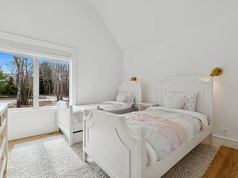 167 Underwood Dr — Photo 17