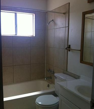 2nd image of 2833 Wilmington Way