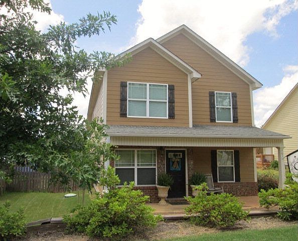1st image of 765 Hunter Ct