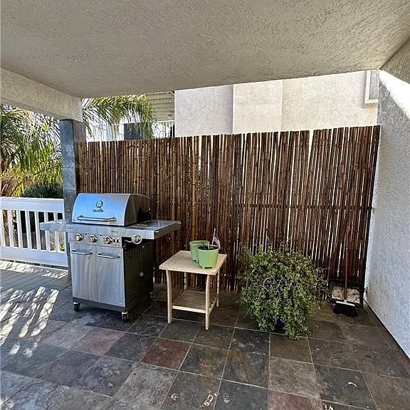 22867 Cove View St #B — Photo 21