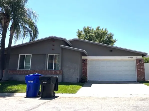 31983 Quartz Ln, Castaic, CA 91384
