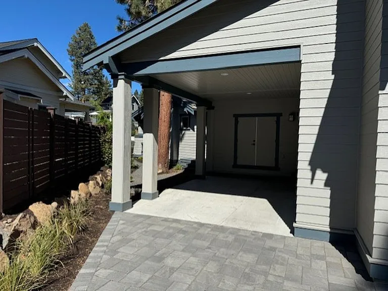 1574 NW Erin Ct #1 — Photo 20
