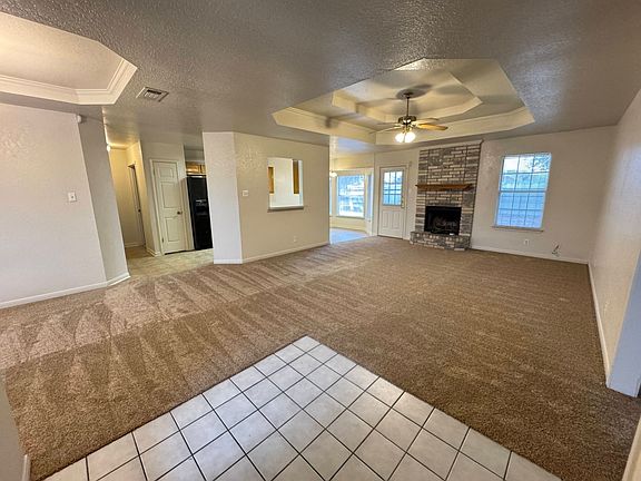3rd image of 3914 Carolyn Dr