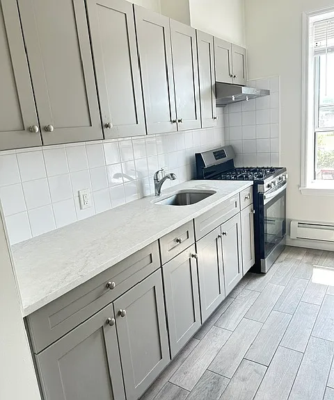 404 Stegman Pkwy #D-3 — Photo 2