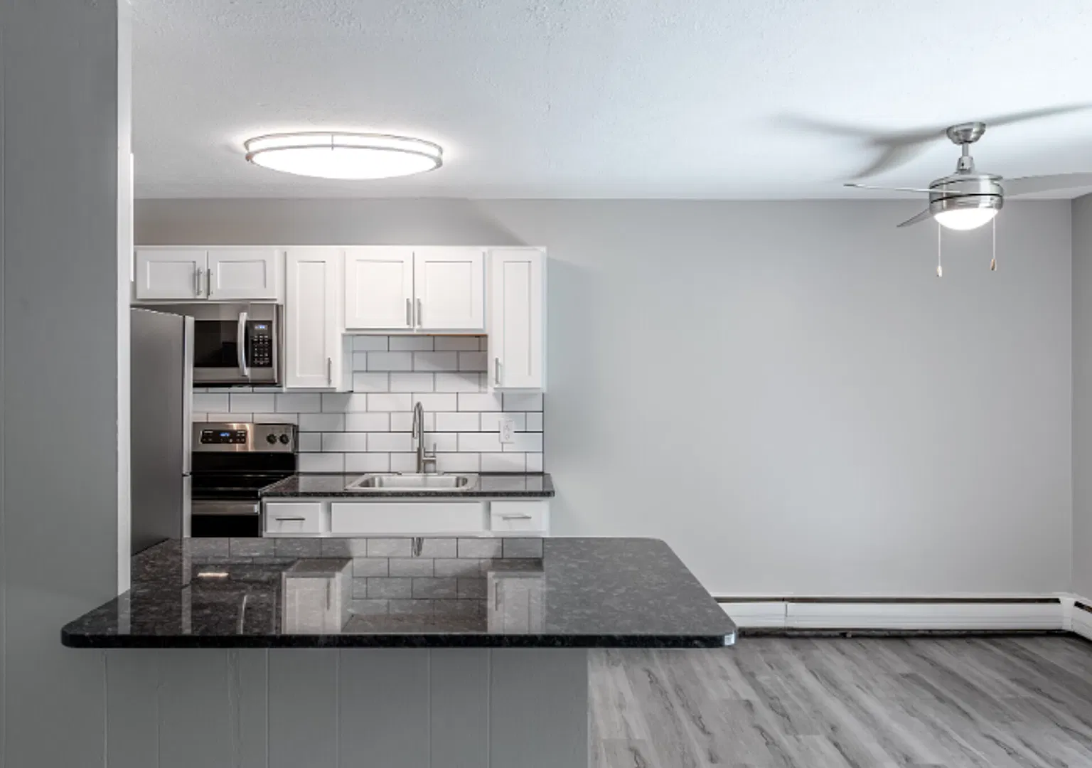 A FRESH START AT PARK HOUSE APARTMENTS! — Photo 4