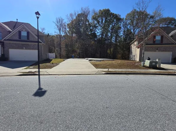 7681 Bowhead Ct, Fairburn, GA 30213