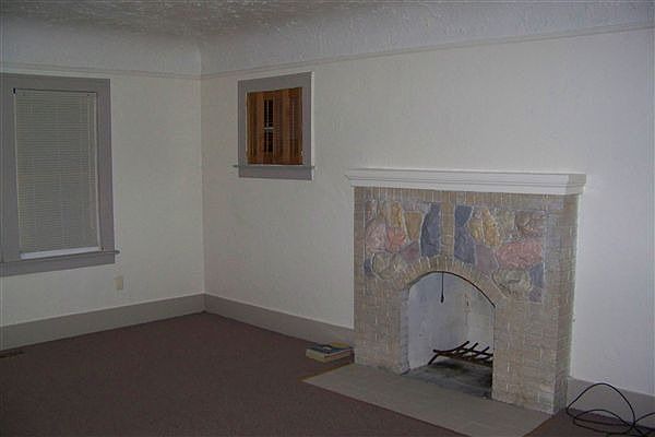 Livingroom APT 1