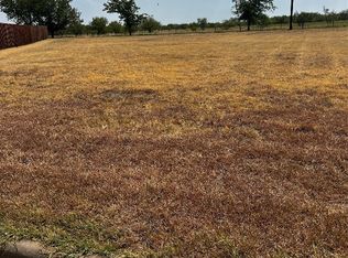 104 Vineyard Ct, Henrietta, TX 76365