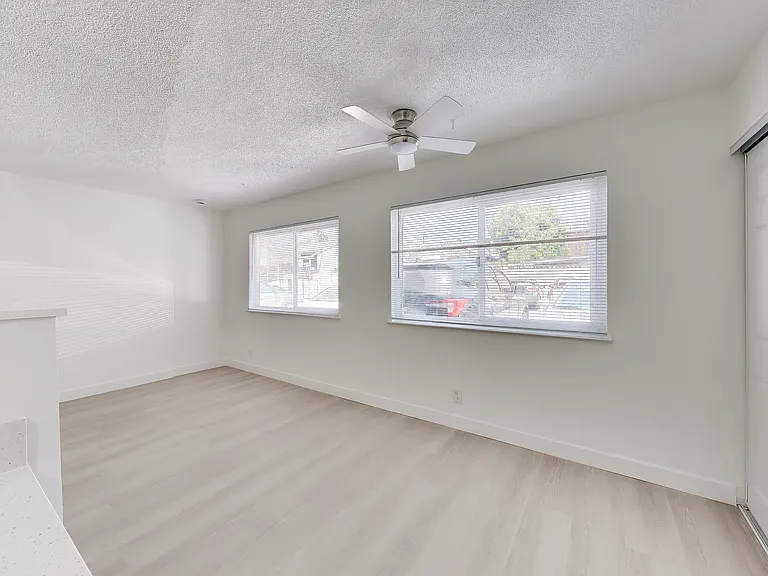 3012 E 18th St #5 — Photo 5