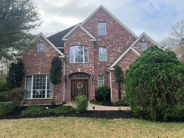 1st image of 128 Beechwood Dr