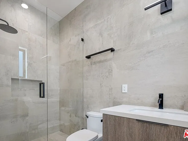 1236 N Spaulding Ave #1 — Photo 44