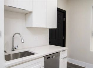 18 Walnut St #4L, Worcester, MA 01608