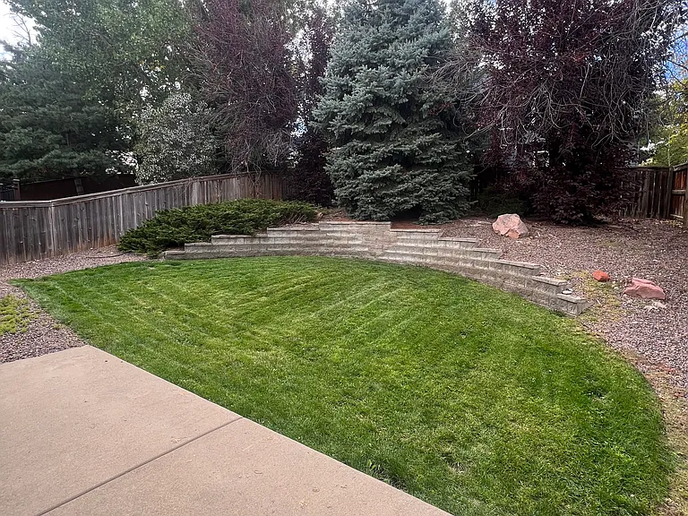 9880 Castle Ridge Cir — Photo 15