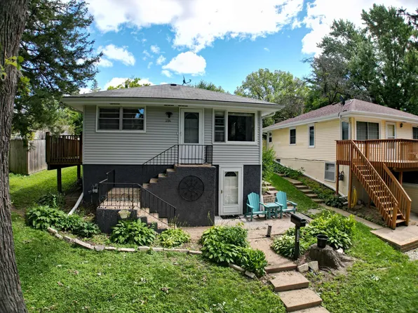 3534 Halifax Ave N, Robbinsdale, MN 55422