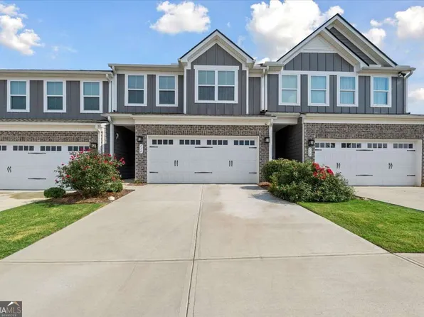 116 Salt Lake Ln, Hoschton, GA 30548