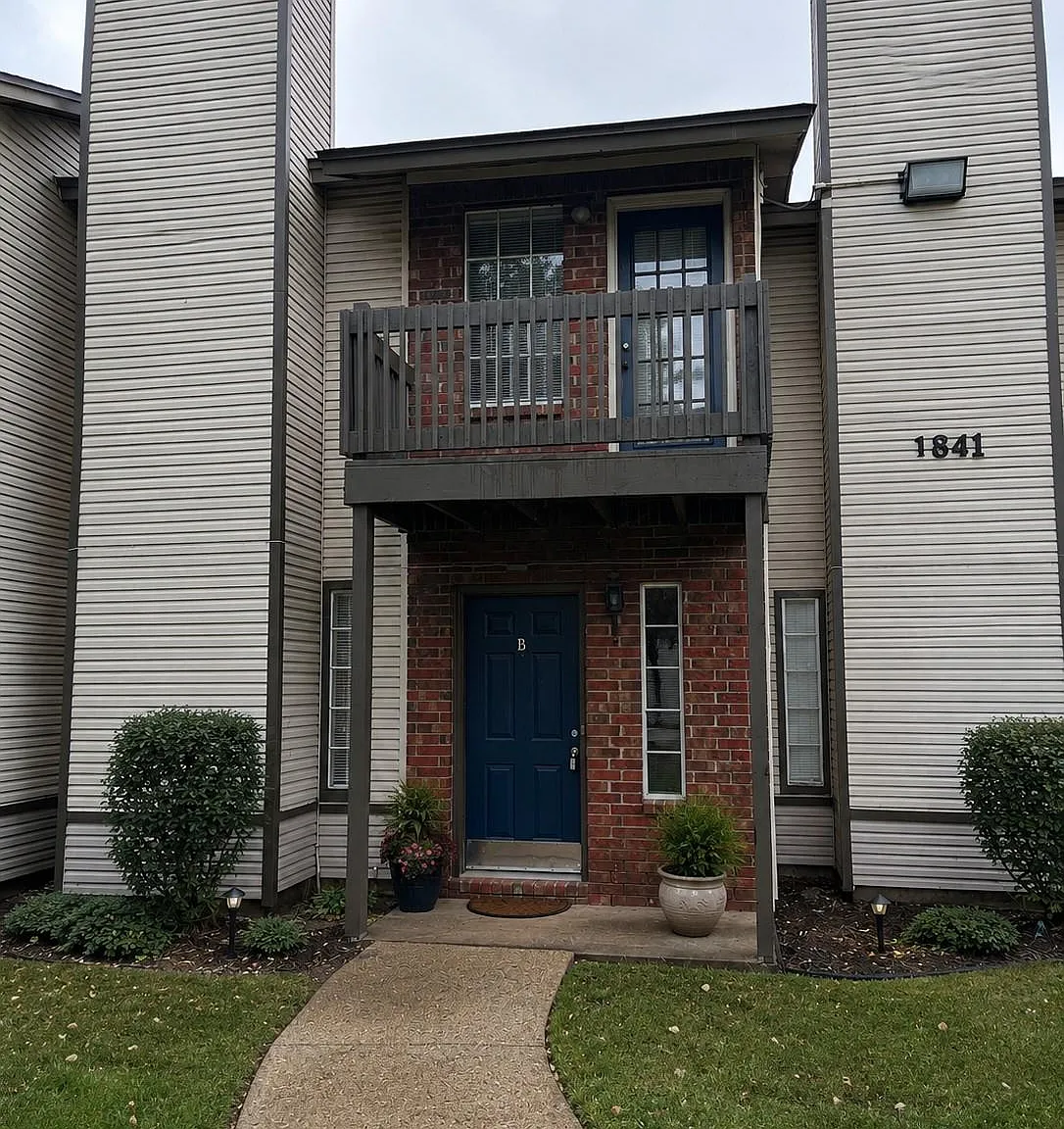 2 bed, 2.5 bath, 1059 sqft, $1,450 — Photo 1