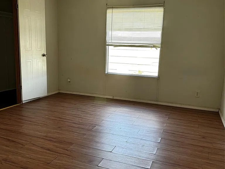 15930 Boss Gaston Rd — Photo 9