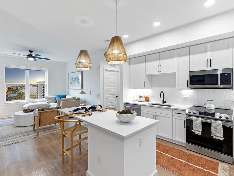 NOVEL Beach Park by Crescent Communities — Photo 48