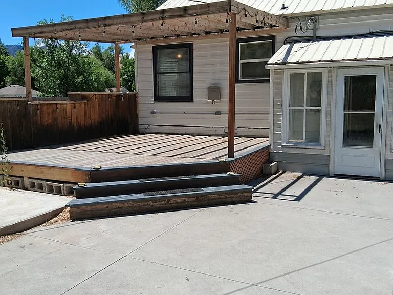 535 Crescent Dr — Photo 13