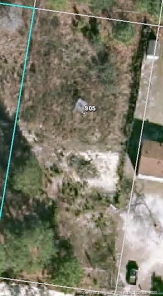 2nd image of 905 Pine Oak