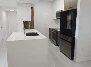 230 SW 117th Ter APT 202, Hollywood, FL 33025