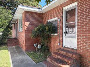 214 W Government Ave, Norfolk, VA 23503