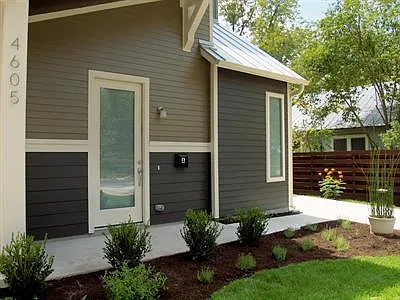 4605 Avenue B — Photo 9