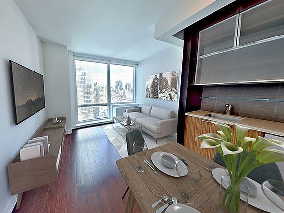 3rd image of 610 W 42nd St APT N17m
