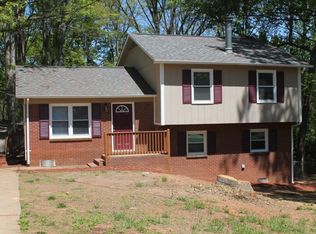 126 Oakmont Dr, Gastonia, NC 28056