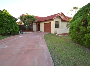 11300 SW 2nd Pl, Hollywood, FL 33025