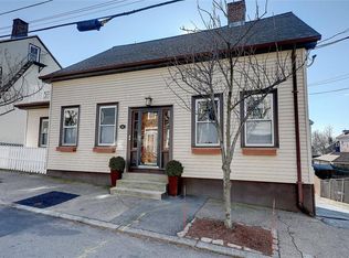 56 Arnold St FLOOR 2, Providence, RI 02906