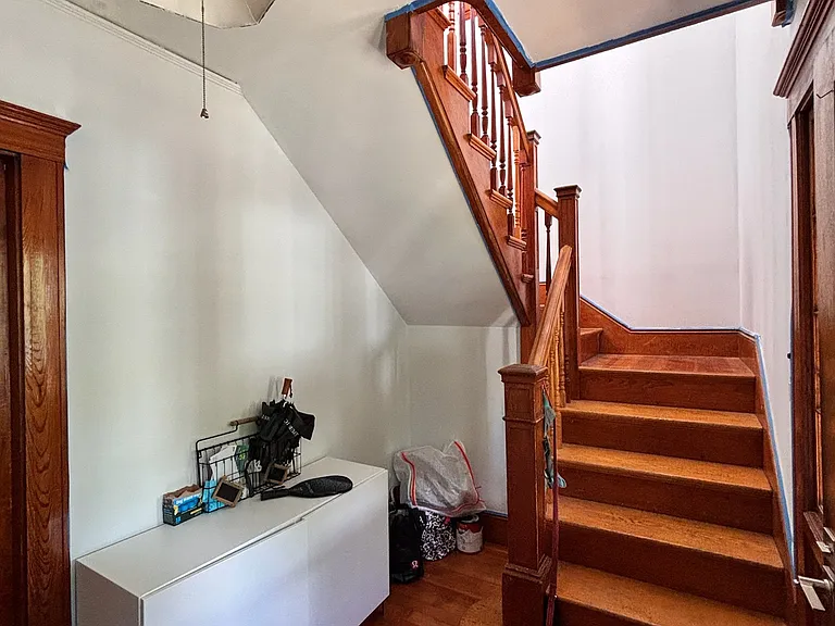 122 Aldrich St #2 — Photo 5