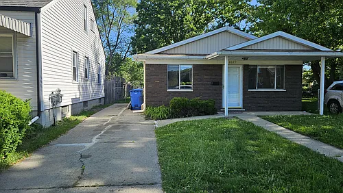 8049 Westminster Ave Photo 1