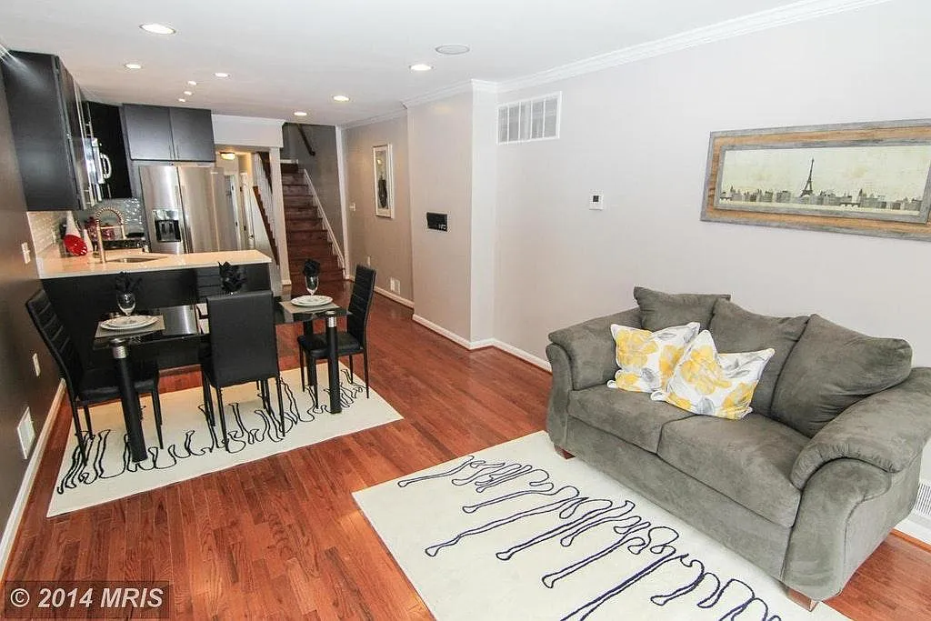 Living Room - 1718 Light St