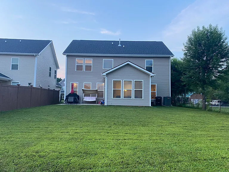 2429 Miranda Dr — Photo 63